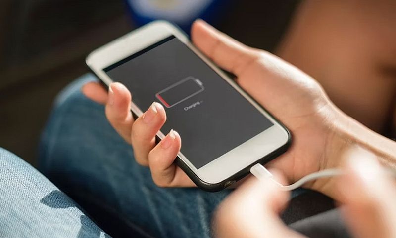 7 razloga zašto se baterija vašeg telefona brzo prazni