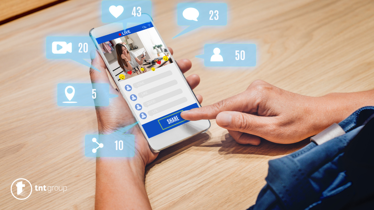Kako da budete primjećeni na Instagramu? Instagram je moćna mašina za marketing sadržaja i stvaranje publike. Izgradio je brendove i uspostavio mnoge uspješne influencere , omogućavajući ljudima da postanu zvijezde društvenih mreža.