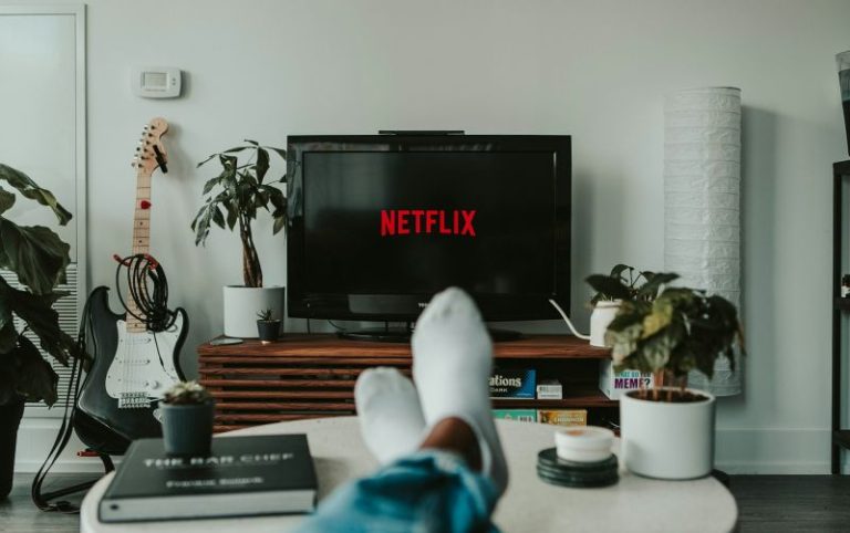 Kako preuzeti videozapise i filmove s Netflixa za gledanje van mreže?
